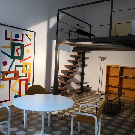 La Loggia باري